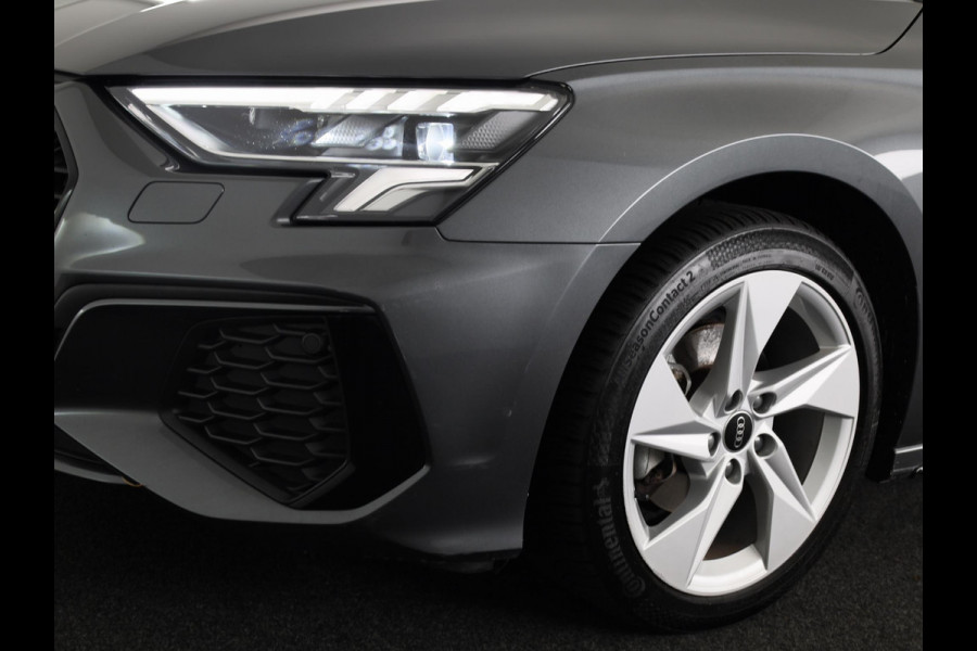 Audi A3 Sportback 35 TFSI S edition 150pk | Panoramadak | Navigatie |Lichtmetalen velgen | Climatronic