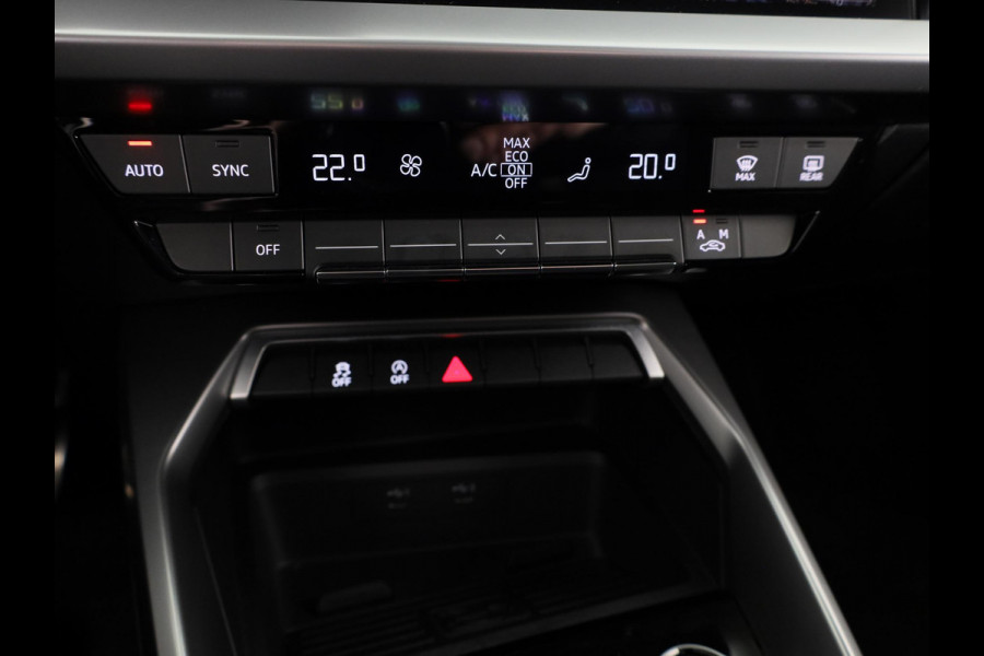 Audi A3 Sportback 35 TFSI S edition 150pk | Panoramadak | Navigatie |Lichtmetalen velgen | Climatronic