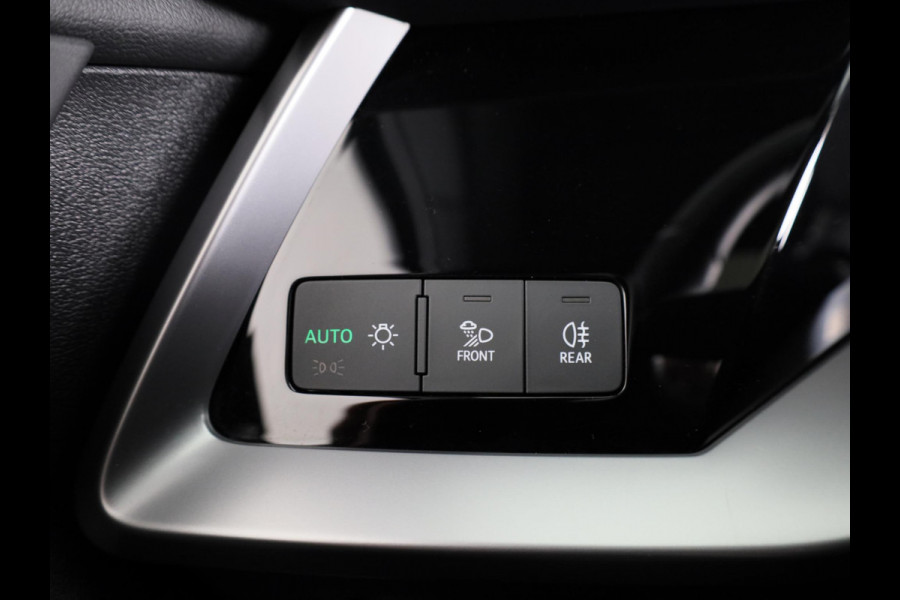 Audi A3 Sportback 35 TFSI S edition 150pk | Panoramadak | Navigatie |Lichtmetalen velgen | Climatronic