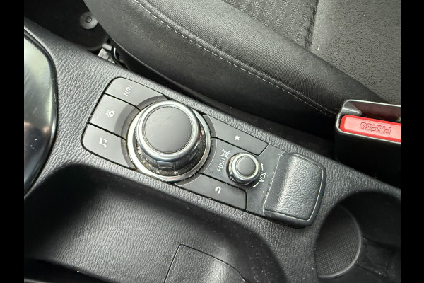 Mazda 2 1.5 Skyactiv-G Dynamic+ Navigatie ** LM Velgen ** Parkeersensoren