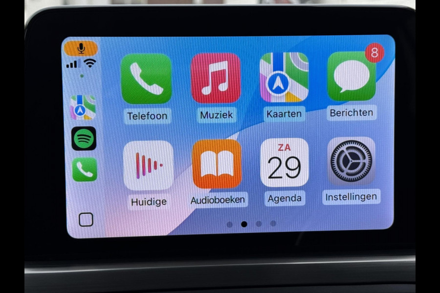 Ford FOCUS Wagon 1.0 EcoBoost Adaptive cruise Full LED Climate control Keyless Navi Winterpack Apple / Android B&O