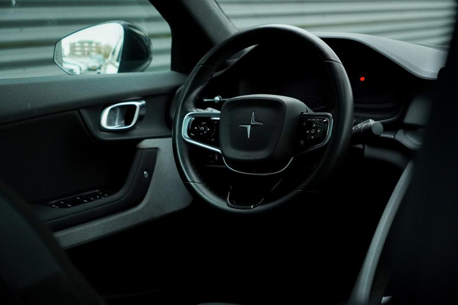 Polestar 2 Long Range Dual Motor Launch Edition 78kWh / Glasdak / BLIS / Trekhaak / Incl BTW