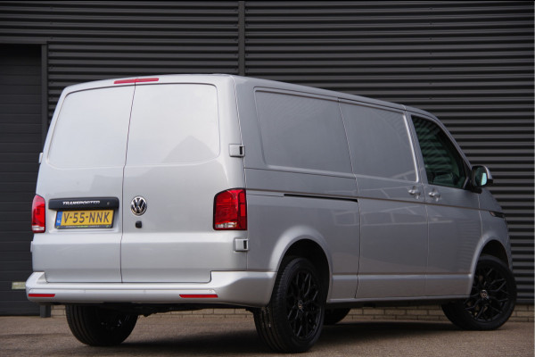 Volkswagen Transporter 2.0 TDI L2 3-ZITS, AUT. LED, CAMERA, CRUISE, CARPLAY, BUMPERS IN KLEUR