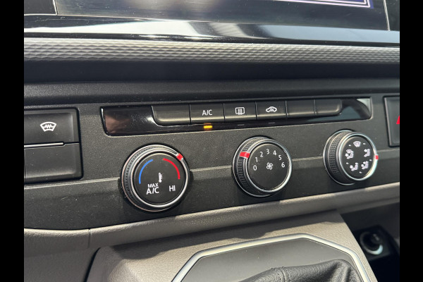 Volkswagen Transporter 2.0 TDI L2H1 30 DC DUBBEL CABINE / VIRTUAL COCKPIT / AUTOMAAT / CARPLAY / BULLI