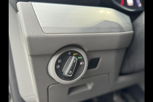 Volkswagen Transporter 2.0 TDI L2H1 30 DC DUBBEL CABINE / VIRTUAL COCKPIT / AUTOMAAT / CARPLAY / BULLI