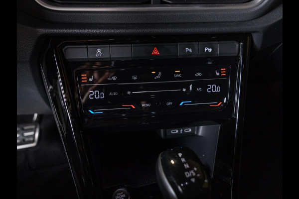 Volkswagen T-Roc 1.5 TSI R-Line Edition / 150pk / Panorama dak / Beats / Stoel en stuur verwarming /