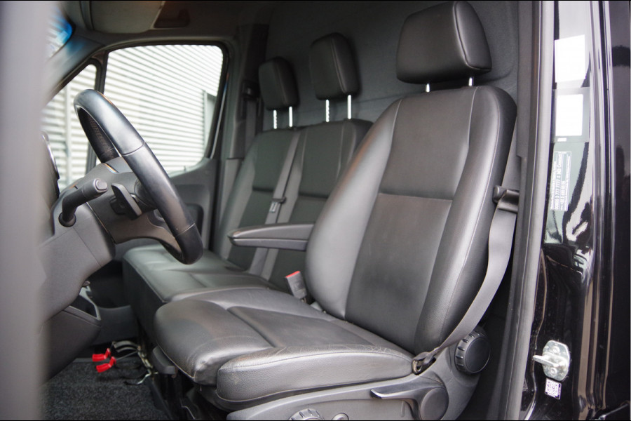 Mercedes-Benz Sprinter 519 3.0 CDI V6 BAKWAGEN, AUT. LED, CAMERA, MBUX10'', GEVEERDE STOEL, LEDER, NAVI, CLIMA, STOELVERWARMING, ZIJDEUR