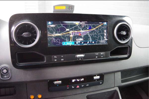 Mercedes-Benz Sprinter 519 3.0 CDI V6 BAKWAGEN, AUT. LED, CAMERA, MBUX10'', GEVEERDE STOEL, LEDER, NAVI, CLIMA, STOELVERWARMING, ZIJDEUR