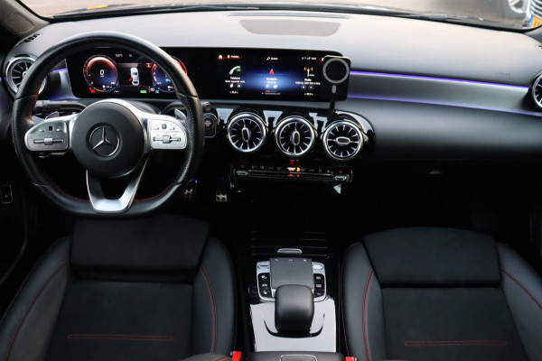 Mercedes-Benz A-Klasse 250 e Bus. Sol. AMG Limited org.NL camera afn.trekhaak