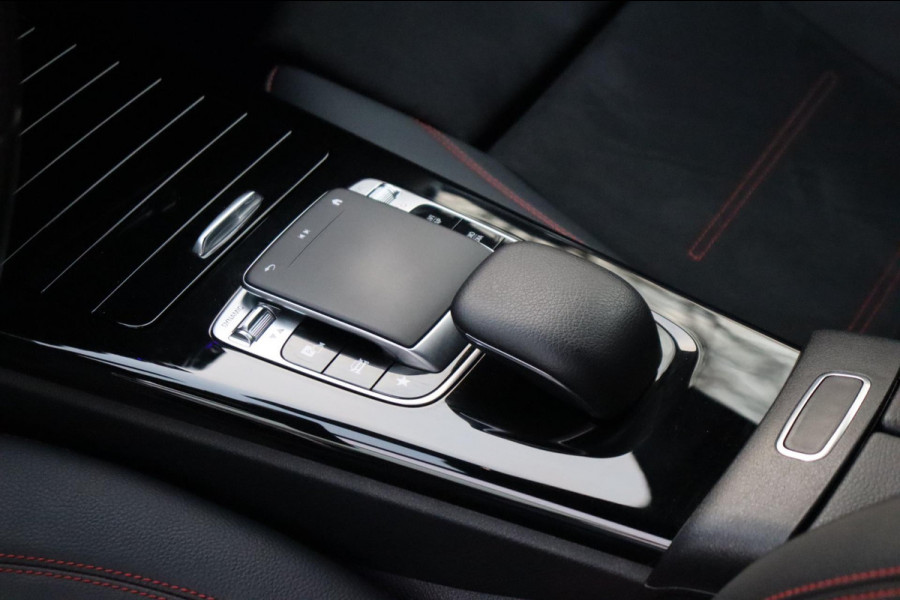 Mercedes-Benz A-Klasse 250 e Bus. Sol. AMG Limited org.NL camera afn.trekhaak