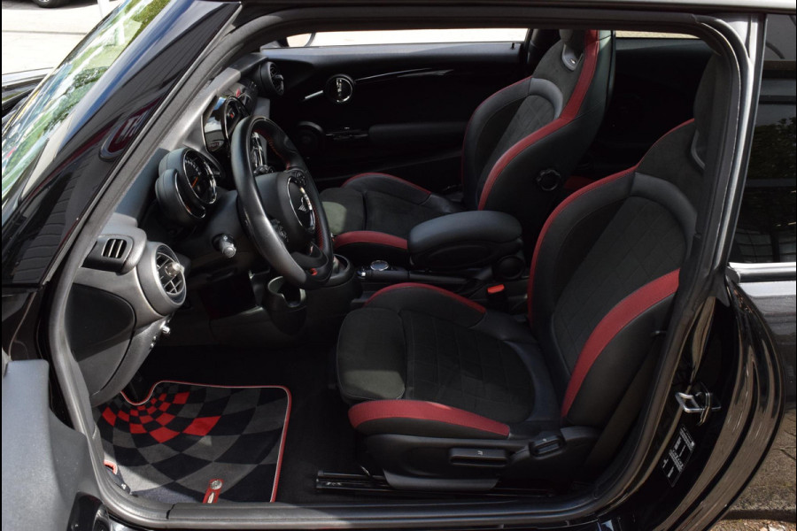 MINI Mini 2.0 Cooper S|1 of 200|Dak|HK|HUD|LED|18"JCW|