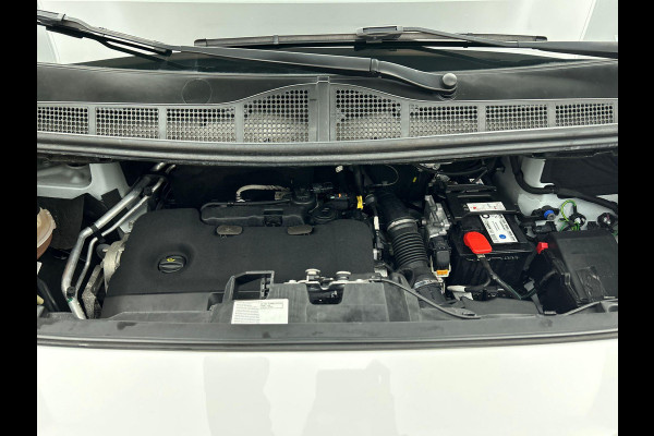 Opel Vivaro 145PK L3 Edition Automaat Airco Navi Trekhaak Airco Cruise Control Trekhaak Side-bars