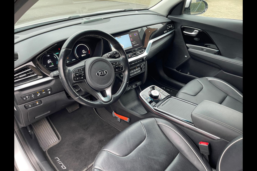 Kia e-Niro ExecutiveLine 64 kWh 3-fase 100% APPEL-CARPLAY LEER NAVIGATIE CAMERA