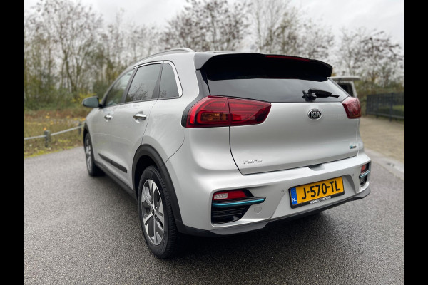 Kia e-Niro ExecutiveLine 64 kWh 3-fase 100% APPEL-CARPLAY LEER NAVIGATIE CAMERA