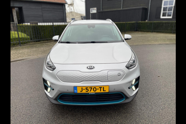 Kia e-Niro ExecutiveLine 64 kWh 3-fase 100% APPEL-CARPLAY LEER NAVIGATIE CAMERA