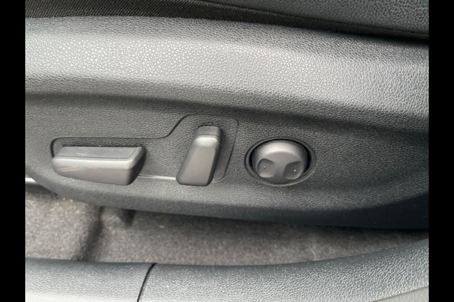 Kia e-Niro ExecutiveLine 64 kWh 3-fase 100% APPEL-CARPLAY LEER NAVIGATIE CAMERA