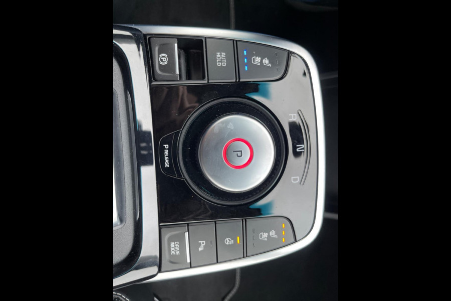 Kia e-Niro ExecutiveLine 64 kWh 3-fase 100% APPEL-CARPLAY LEER NAVIGATIE CAMERA