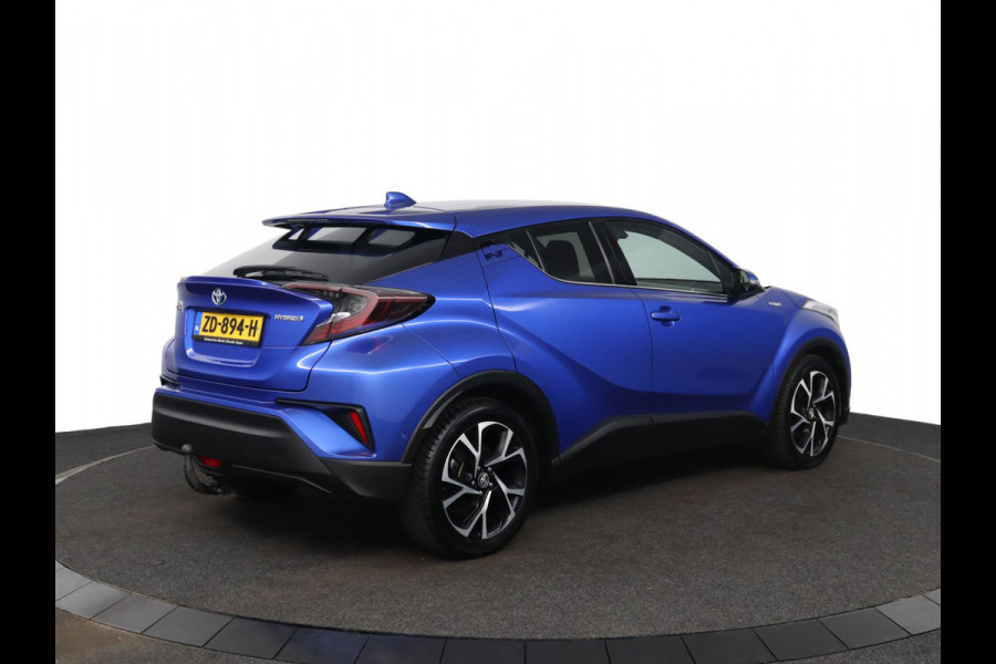Toyota C-HR 1.8 Hybrid Style|ACC|Stoelverwarming|Camera|Trekhaak|18"