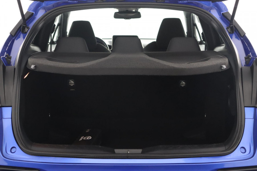 Toyota C-HR 1.8 Hybrid Style|ACC|Stoelverwarming|Camera|Trekhaak|18"