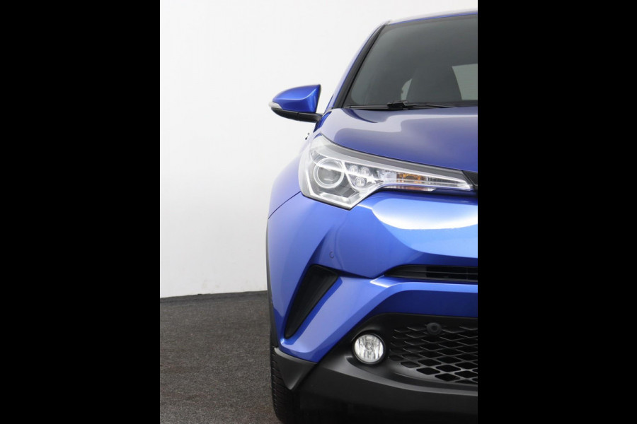 Toyota C-HR 1.8 Hybrid Style|ACC|Stoelverwarming|Camera|Trekhaak|18"
