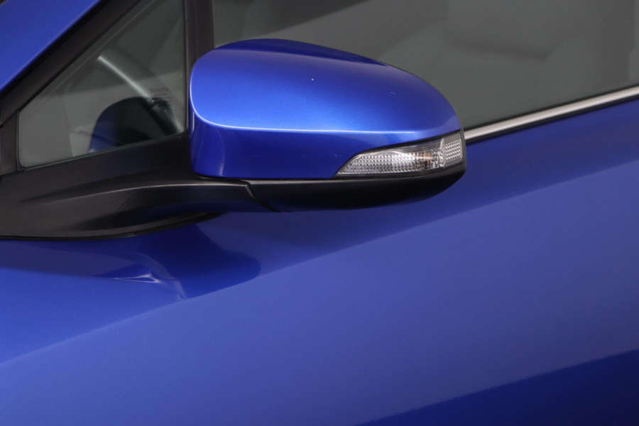 Toyota C-HR 1.8 Hybrid Style|ACC|Stoelverwarming|Camera|Trekhaak|18"