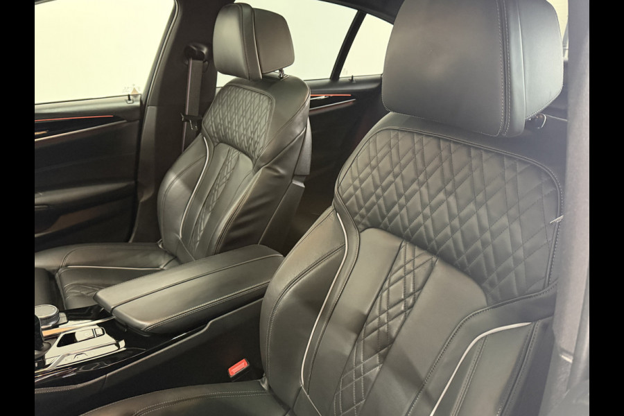 BMW 5 Serie 530e M SPORT EDITION PLUS Schuifdak / Head Up / Leder  / Laser