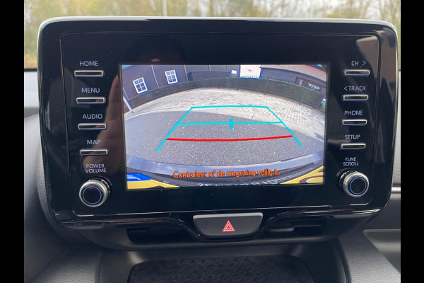 Toyota Yaris 1.5 Hybrid Team Deutschland |Airco ECC Navigatie Parkeercamera |