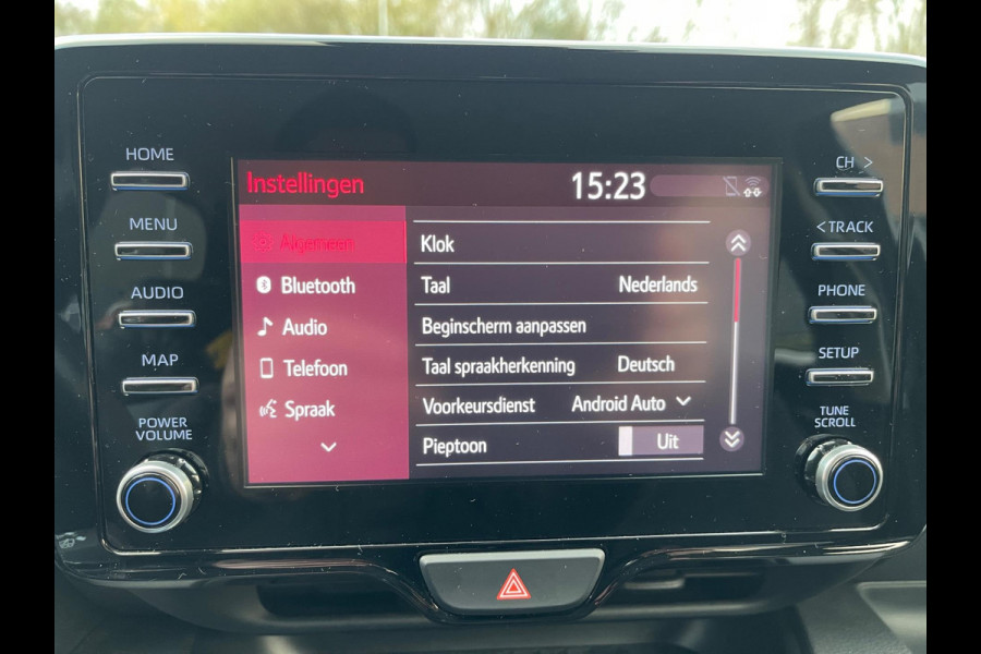 Toyota Yaris 1.5 Hybrid Team Deutschland |Airco ECC Navigatie Parkeercamera |