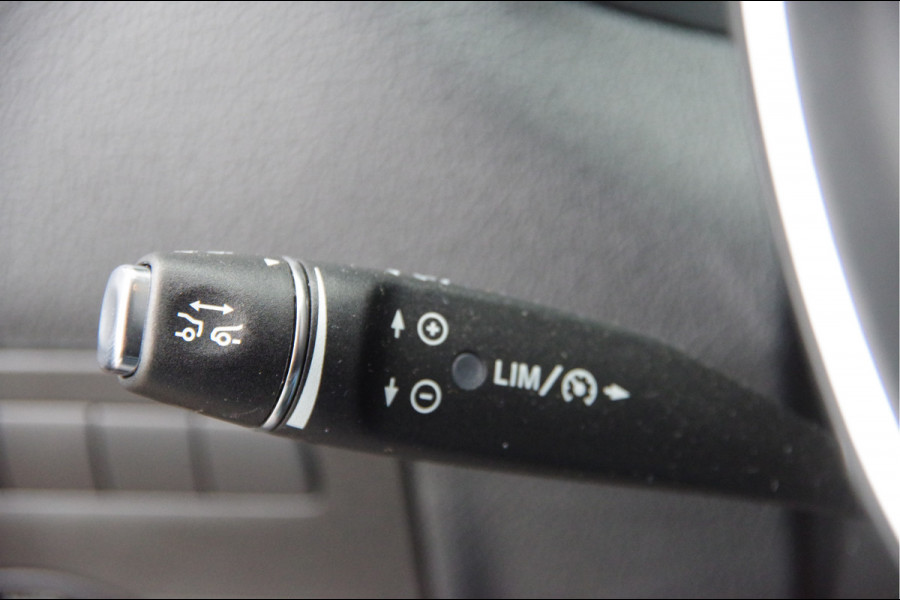 Mercedes-Benz Vito 119 CDI L2 3-ZITS, AUT. LED, ADAPT. CRUISE, STOELVERWARMING, CAMERA, CLIMA, NAVI, PARKEERSENSOREN