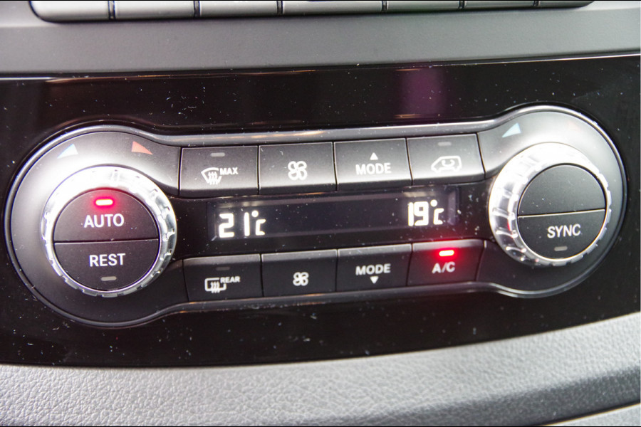 Mercedes-Benz Vito 119 CDI L2 3-ZITS, AUT. LED, ADAPT. CRUISE, STOELVERWARMING, CAMERA, CLIMA, NAVI, PARKEERSENSOREN