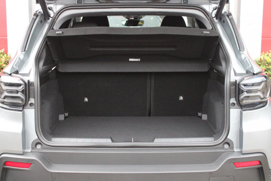 Jeep Avenger 1.2 110PK e-Hybrid SUMMIT | STOEL/VOORRUIT VERWARMING | DRAADLOZE APPLE CARPLAY/ANDROID AUTO | NAVIGATIE | ACHETRUITRIJ CAMERA | KEYLESS ENTRY/START | PARKEERSENSOREN VOOR EN ACHTER | ELEKTRISCH BEDIENBARE ACHTERKLEP | VERWARMBARE VOORRUIT/VOORSTOELEN | 18" LICHTMETALEN VELGEN | ADAPTIVE CRUISE CONTROL | DODEHOEK DETECTIE | JBL AUDIO SYSTEM |