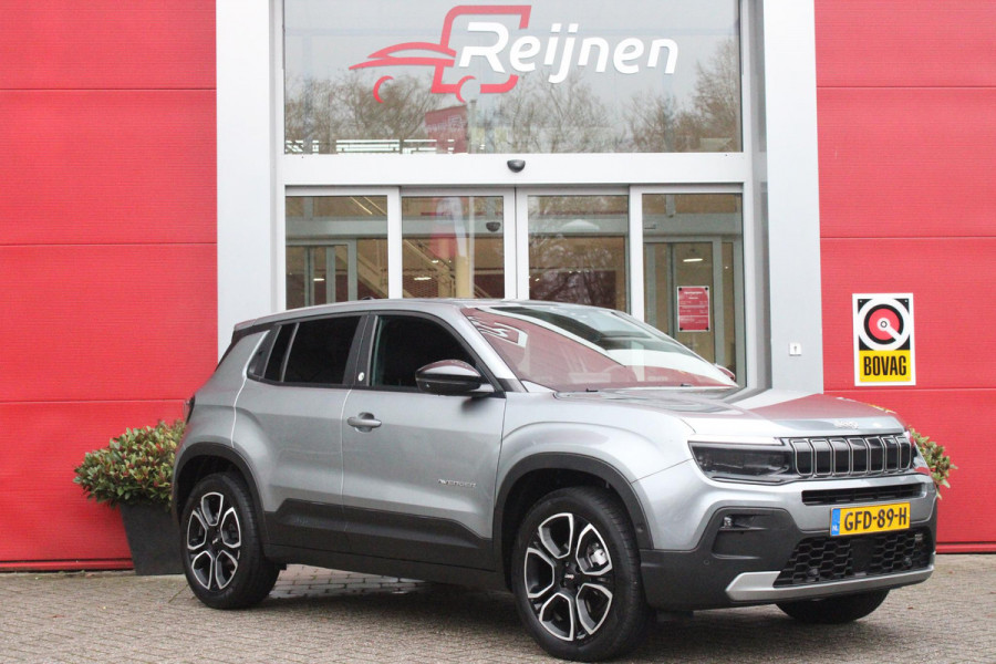 Jeep Avenger 1.2 110PK e-Hybrid SUMMIT | STOEL/VOORRUIT VERWARMING | DRAADLOZE APPLE CARPLAY/ANDROID AUTO | NAVIGATIE | ACHETRUITRIJ CAMERA | KEYLESS ENTRY/START | PARKEERSENSOREN VOOR EN ACHTER | ELEKTRISCH BEDIENBARE ACHTERKLEP | VERWARMBARE VOORRUIT/VOORSTOELEN | 18" LICHTMETALEN VELGEN | ADAPTIVE CRUISE CONTROL | DODEHOEK DETECTIE | JBL AUDIO SYSTEM |