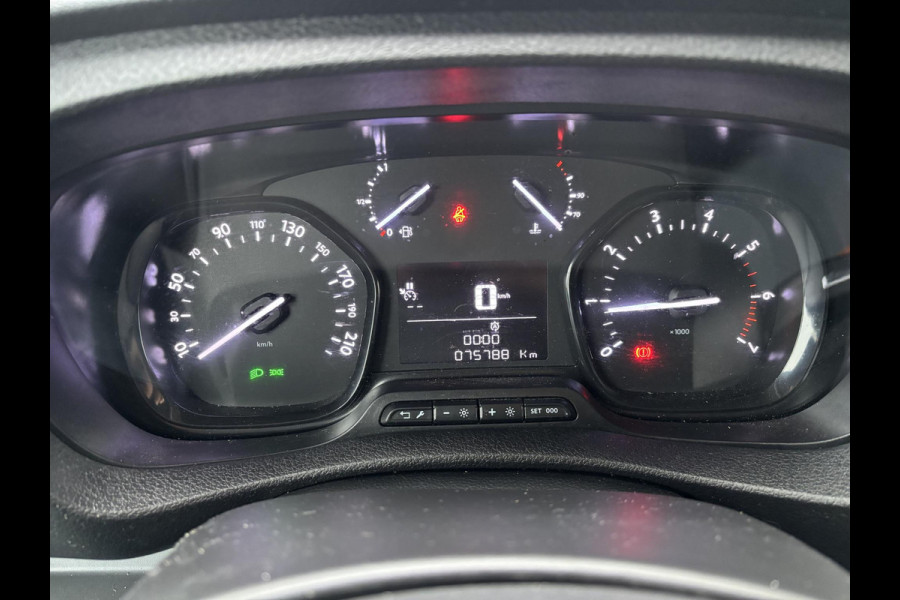 Peugeot Expert 2.0 BlueHDI 145 Standard Premium*A/C*CRUISE*NAVI*