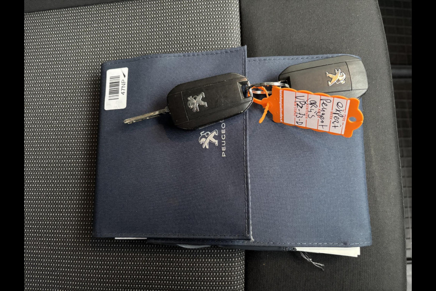 Peugeot Expert 2.0 BlueHDI 145 Standard Premium*A/C*CRUISE*NAVI*