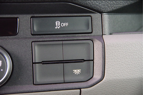 Volkswagen Crafter 35 2.0 TDI L3H3 177PK AUT. 2X SCHUIFDEUR, LED, LEDER, TREKHAAK, ZONNEKLEP LED, CAMERA, CRUISE, NAVI, AIRCO