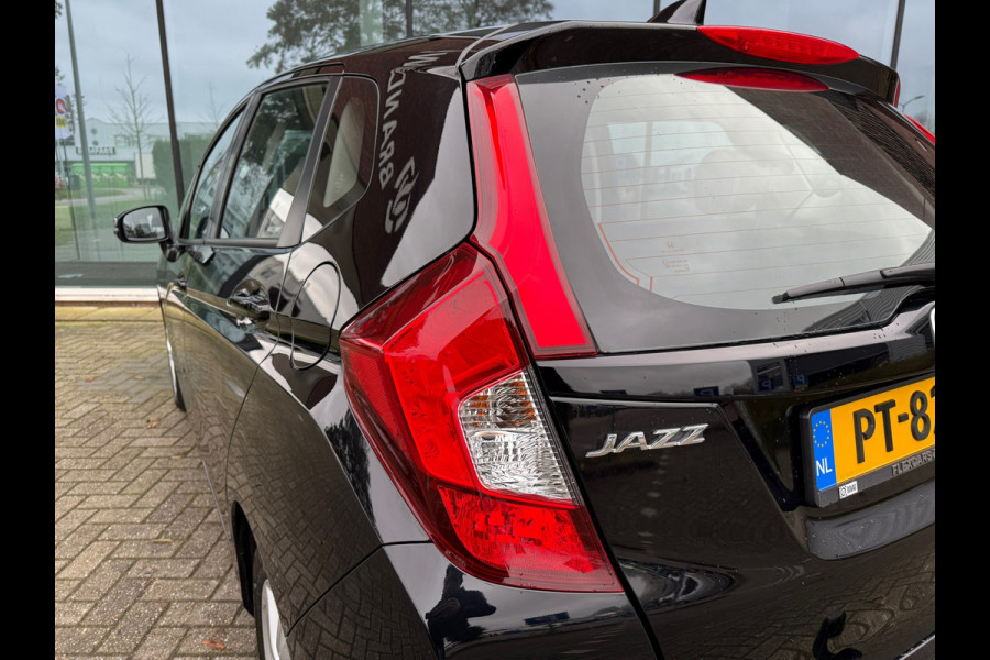 Honda Jazz 1.3 i-VTEC Comfort - Automaat - Navi - Parkeerhulp- Org.NL