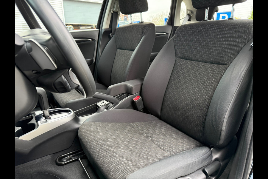 Honda Jazz 1.3 i-VTEC Comfort - Automaat - Navi - Parkeerhulp- Org.NL