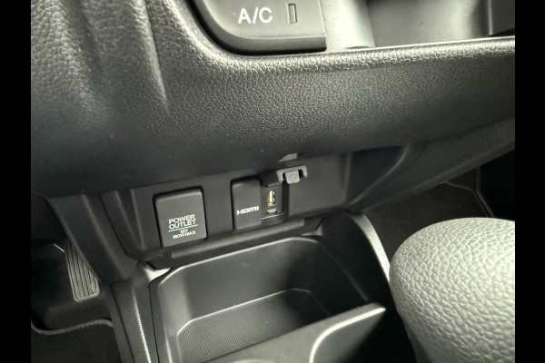 Honda Jazz 1.3 i-VTEC Comfort - Automaat - Navi - Parkeerhulp- Org.NL