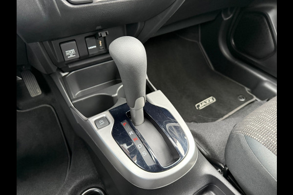 Honda Jazz 1.3 i-VTEC Comfort - Automaat - Navi - Parkeerhulp- Org.NL