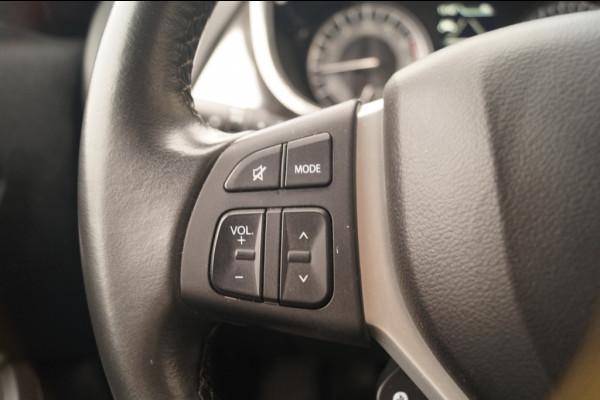 Suzuki Vitara 1.4 Boosterjet Style Smart Hybrid -NAVI-ECC-ACC-CAM-