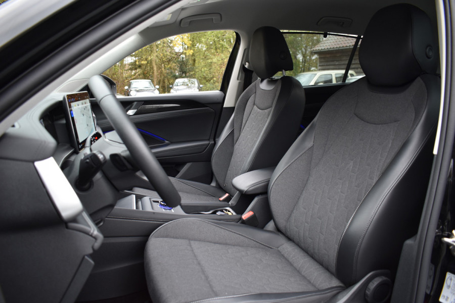 Volkswagen Tayron 1.5 eTSI 150PK DSG LIFE 7-PERSOONS/TREKHAAK/360CAMERA