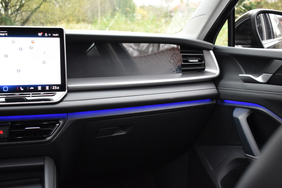 Volkswagen Tayron 1.5 eTSI 150PK DSG LIFE 7-PERSOONS/TREKHAAK/360CAMERA