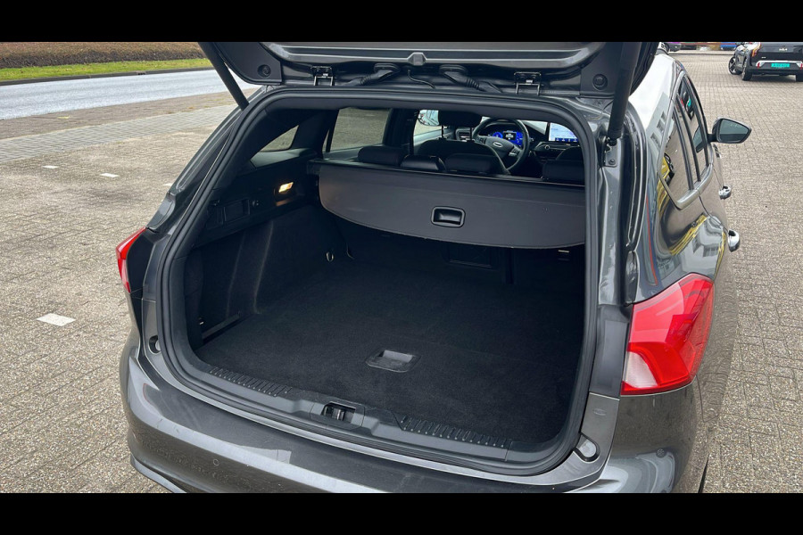 Ford FOCUS Wagon 1.5 EcoBoost ST Line X Business 150pk | Trekhaak | Adaptieve Cruise Control | Elek. Achterklep | AGR Stoelen | Standkachel