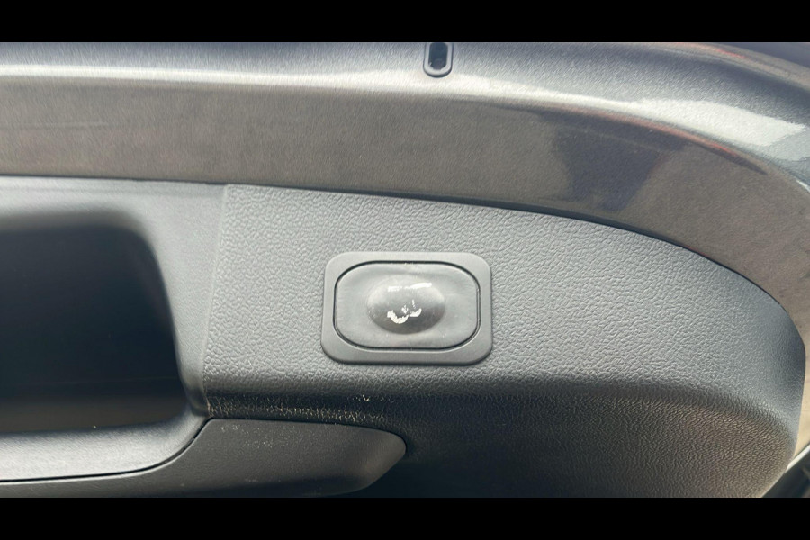 Ford FOCUS Wagon 1.5 EcoBoost ST Line X Business 150pk | Trekhaak | Adaptieve Cruise Control | Elek. Achterklep | AGR Stoelen | Standkachel