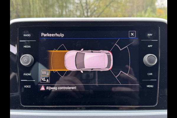 Volkswagen T-Roc TSI 115PK LIFE NAVI/CARPLAY/SIDE-ASSIST