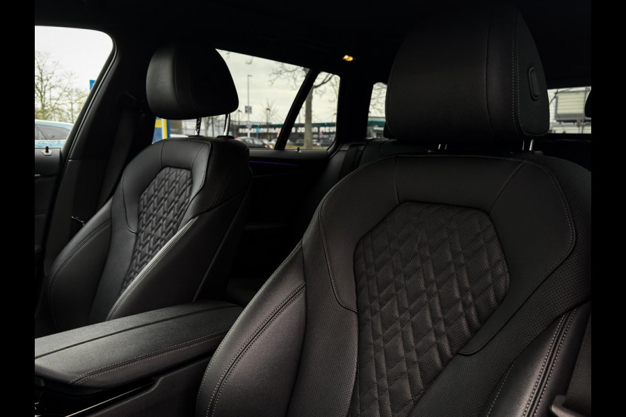 BMW 5 Serie Touring 530e Business Edition Plus M-Sport|Panorama|Trekhaak|Stoel/stuurverwarming