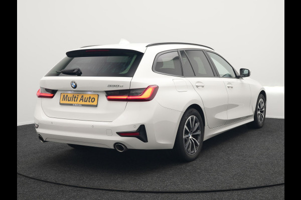 BMW 3 Serie Touring 330e Plug In Hybrid 293pk Dealer O.H PHEV | Cruise Control | Apple Carplay | Lederen Sportstoelen Verwarmd | Navigatie | Virtual | DAB |