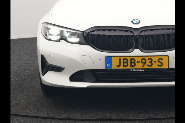 BMW 3 Serie Touring 330e Plug In Hybrid 293pk Dealer O.H PHEV | Cruise Control | Apple Carplay | Lederen Sportstoelen Verwarmd | Navigatie | Virtual | DAB |