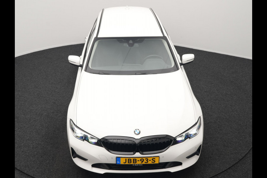 BMW 3 Serie Touring 330e Plug In Hybrid 293pk Dealer O.H PHEV | Cruise Control | Apple Carplay | Lederen Sportstoelen Verwarmd | Navigatie | Virtual | DAB |