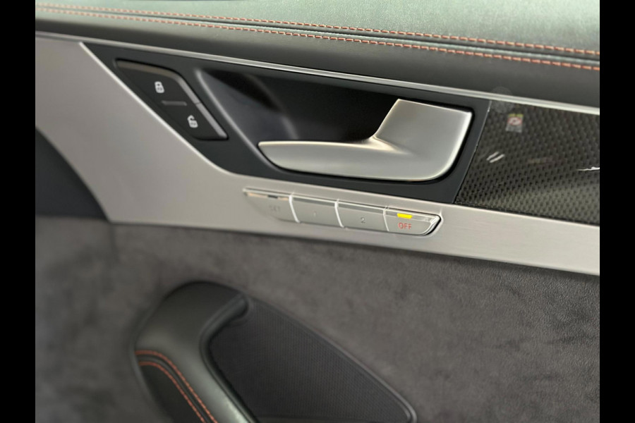 Audi S8 4.0 TFSI S8 plus quattro Pro Line+ | keramisch | Carbon | pano | alcantara hemel